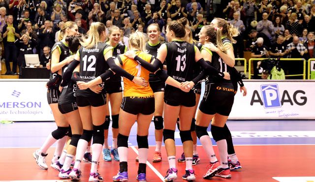 Ladies in Black holen in einem Nervenspiel 2 Punkte gegen Potsdam Foto: www.photo-steindl.com Ladies in Black holen in einem Nervenspiel 2 Punkte gegen Potsdam - Foto: www.photo-steindl.com
