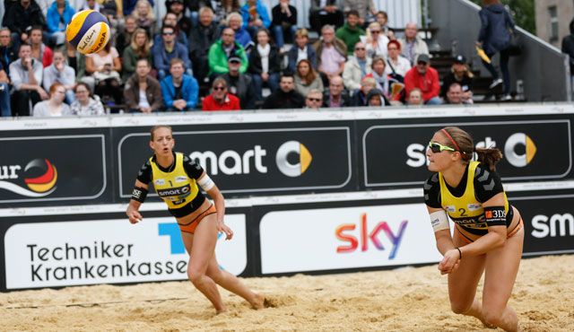 Timmendorfer Strand das Highlight der Saison für NawaRo Beach-Team - Foto: HOCH ZWEI / Thomas Victor, smart beach tour