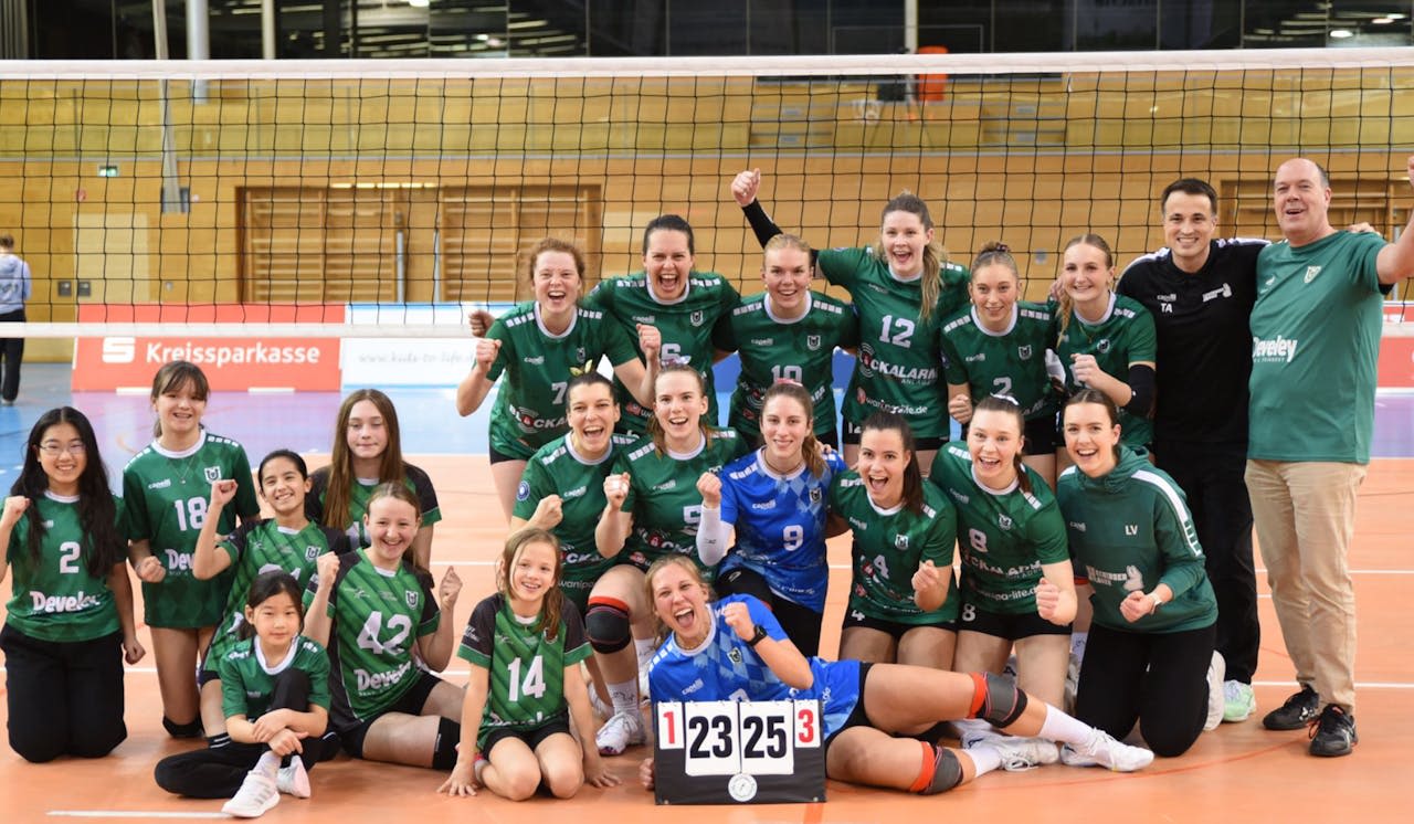 Geglückte Revanche gegen Karlsruhe - Foto:  Günter Panhans