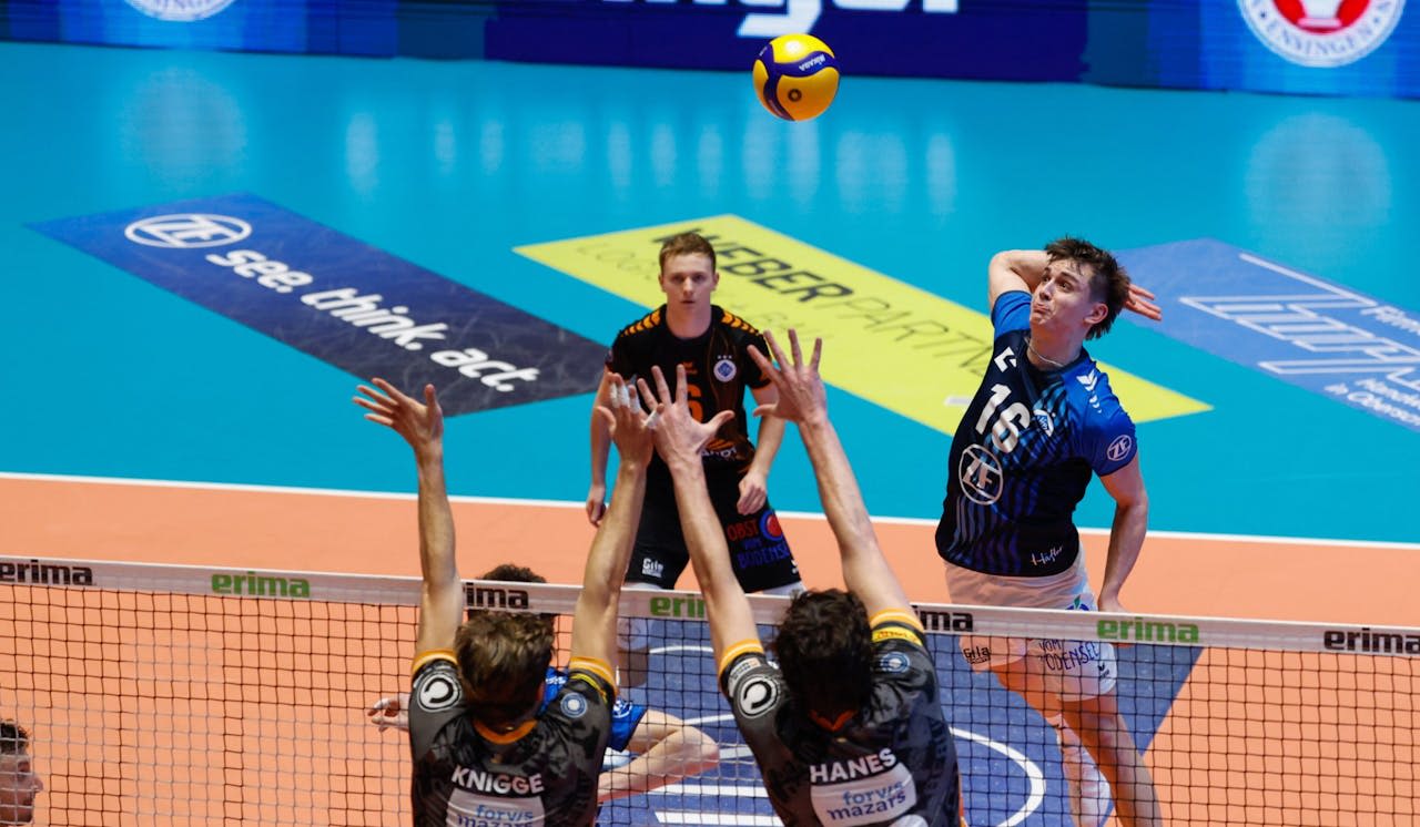 Duell unter anderen Vorzeichen - Foto:  Alexander Hoth