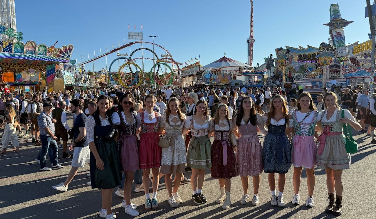 Duell auf Augenhöhe zum Oktoberfest - Foto:  Volker Dewes