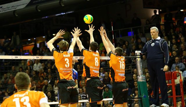 Im Volleyballtempel ist alles möglich Foto: Eckhard Herfet Im Volleyballtempel ist alles möglich - Foto: Eckhard Herfet