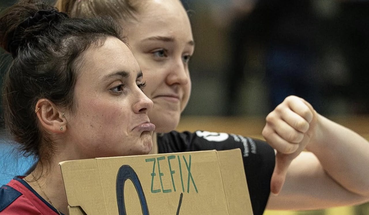 Erneuter Fünfsatz-Krimi - Foto:  DJK München-Ost