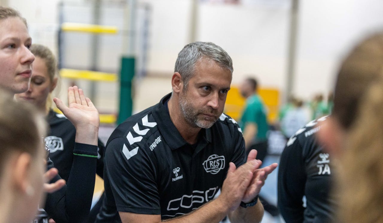 Lehrstunde in Grün - RCS unterliegt klar - Foto:  Ralf Litera