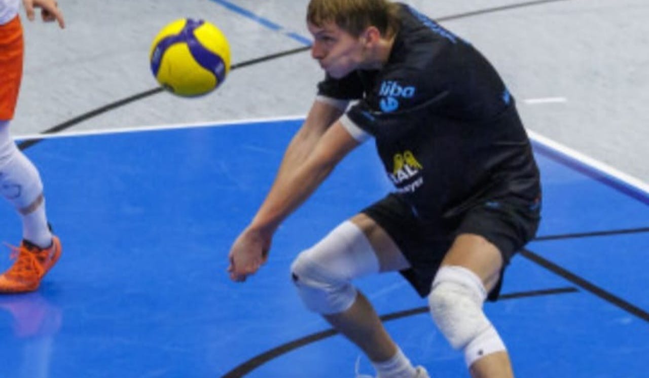 Krimi im Abstiegskampf - Foto:  Jörg Papke