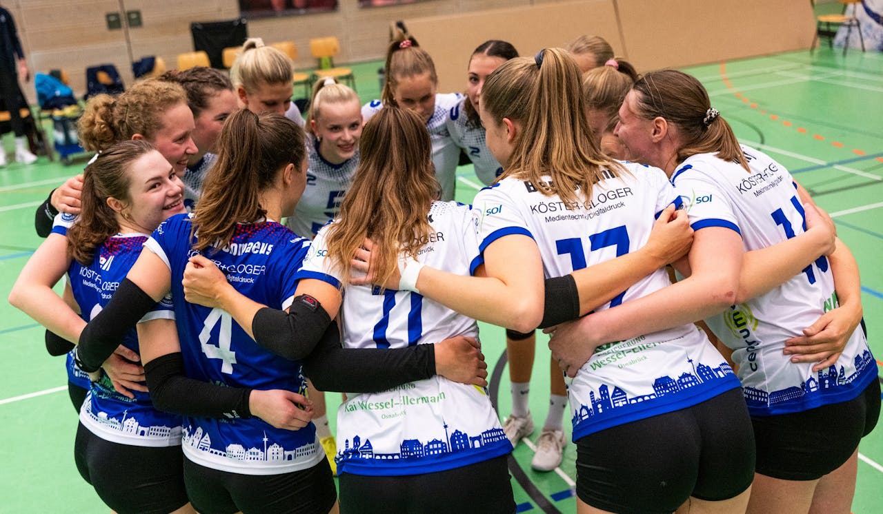 Vor eigenem Publikum ins neue Jahr - Foto:  Martin König