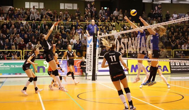 Ladies in Black: mit vollem Risiko gegen den Meister und Pokalsieger Foto: Ladies in Black Aachen // Andreas Steindl Ladies in Black: mit vollem Risiko gegen den Meister und Pokalsieger - Foto: Ladies in Black Aachen // Andreas Steindl