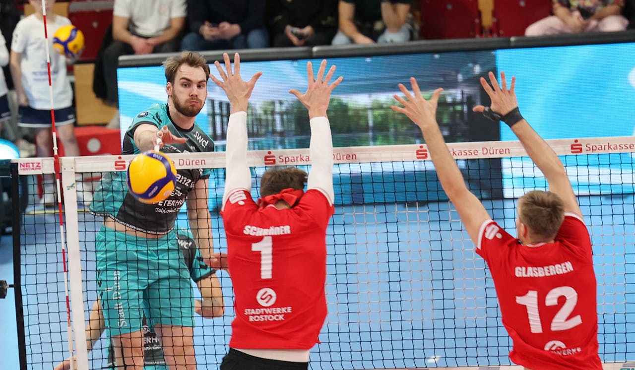 Düren: Drei Punkte gegen Warnemünde - Foto:  powervolleys