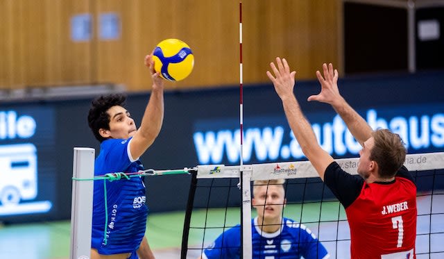 Blue Volleys mit vermeidbarer Niederlage - Foto:  Christian Heilwagen