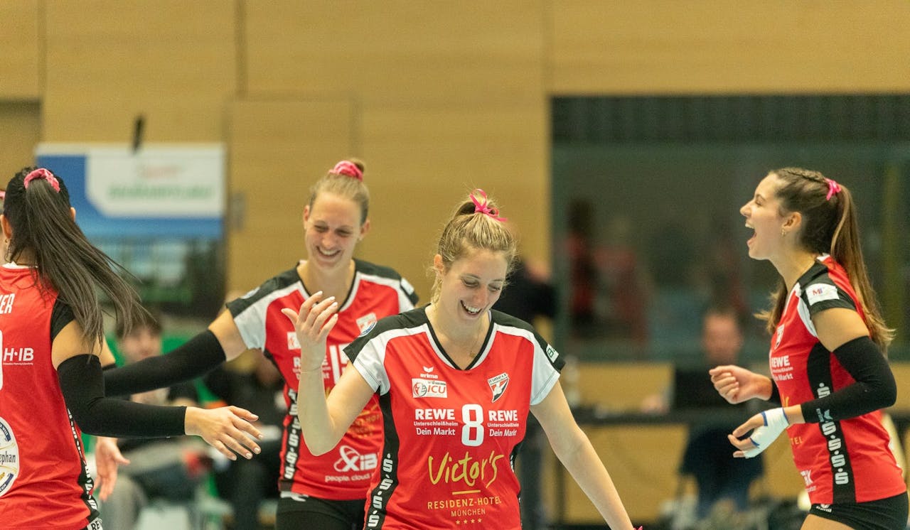 Lohhof will Spitzenplatz erobern - Foto:  Patrick Schrepf