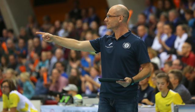 Dirk Groß für Stuttgart-Spiel gesperrt Christian Sossenheimer übernimmt am Sonntag Foto: Detlef Gottwald Dirk Groß für Stuttgart-Spiel gesperrt Christian Sossenheimer übernimmt am Sonntag - Foto: Detlef Gottwald