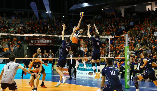 Playoff-Auftakt am 29. März im Volleyballtempel - Foto: Eckhard Herfet