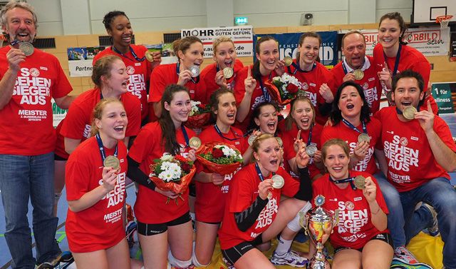 VC Offenburg gewinnt Meisterschaft Quelle: Rainer Fritzen VC Offenburg gewinnt Meisterschaft - Quelle: Rainer Fritzen