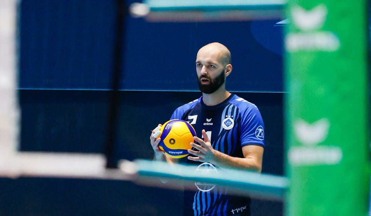 Duell gegen den Favoritenschreck - Foto:  Alexander Hoth