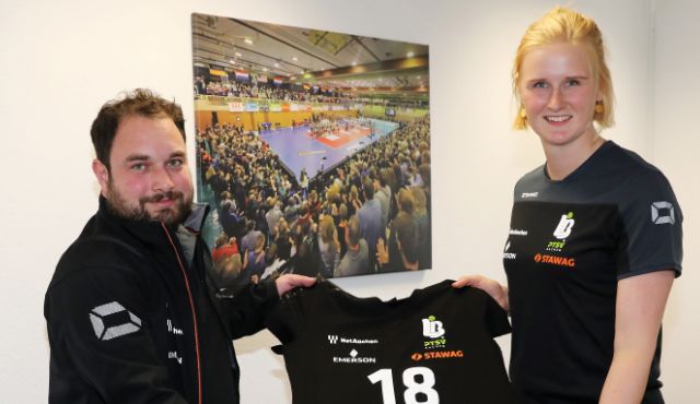Mittelblockerin Leonie Schwertmann kommt nach Aachen Foto: Ladies in Black Aachen // Andreas Steindl Mittelblockerin Leonie Schwertmann kommt nach Aachen - Foto: Ladies in Black Aachen // Andreas Steindl