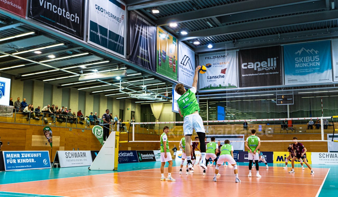 Doppeltes Volleyball-Vergnügen - Foto:  Alexander Petek