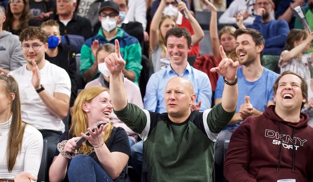 Dauerkarten mit Platzwahl verfügbar Foto: Günter Kram Dauerkarten mit Platzwahl verfügbar - Foto: Günter Kram