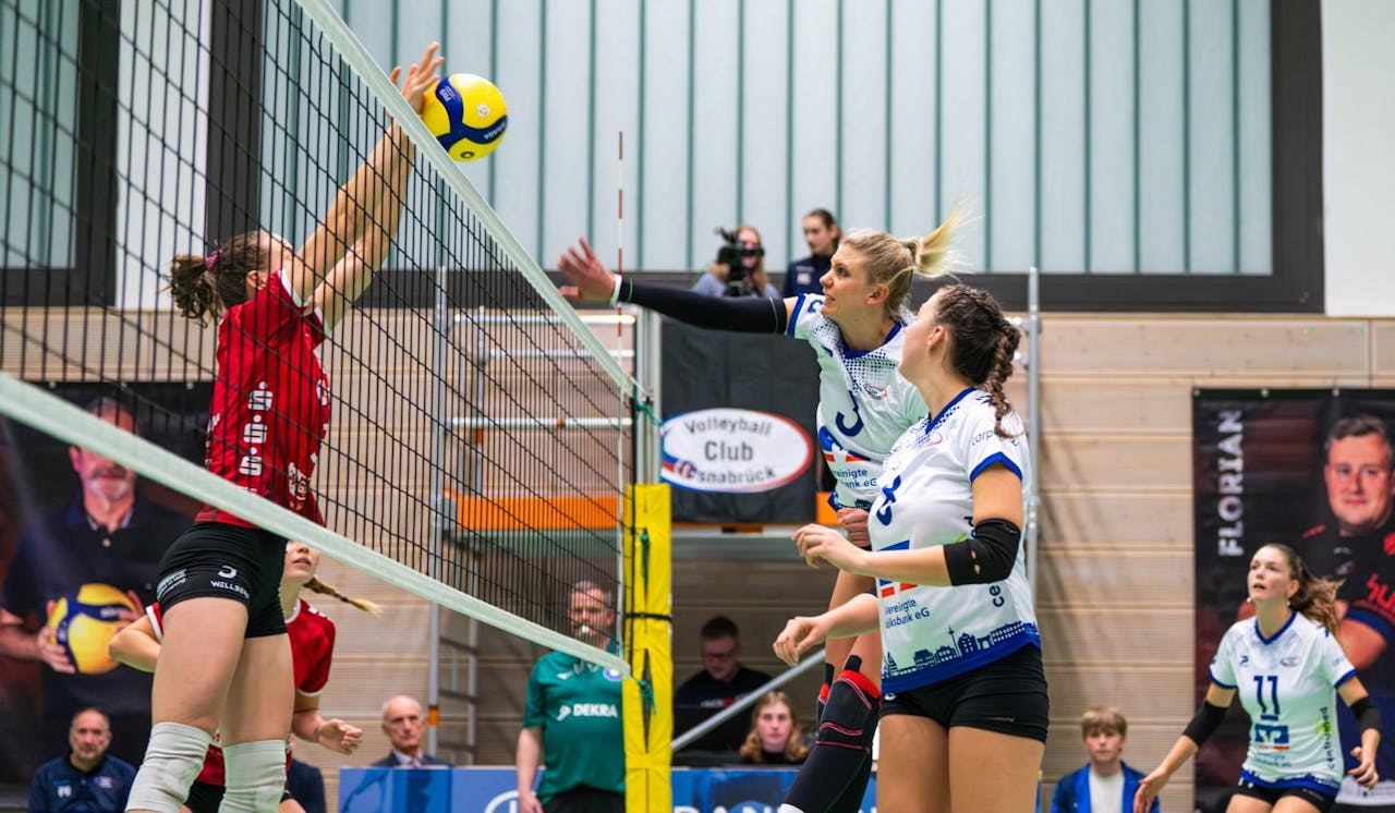 Schweres Auswärtsspiel nach langer Anreise - Foto:  Martin König