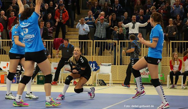 Endlich wieder ein Heimspiel: VC Wiesbaden erwartet VolleyStars aus Thüringen Foto: Detlef Gottwald Endlich wieder ein Heimspiel: VC Wiesbaden erwartet VolleyStars aus Thüringen - Foto: Detlef Gottwald