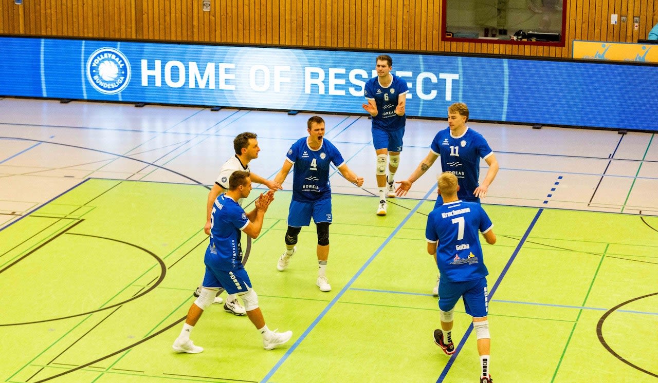Gipfeltreffen in der 2.Bundesliga Süd - Foto:  Christian Heilwagen