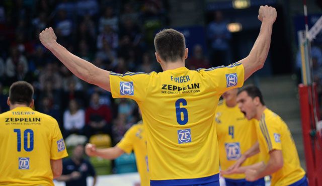 Friedrichshafen bezwingt United Volleys Foto: Gesa Katz Friedrichshafen bezwingt United Volleys - Foto: Gesa Katz