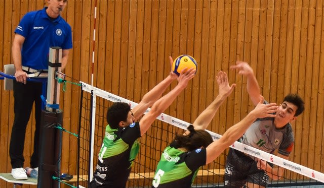 Netzhoppers punkten im letzten Heimspiel Foto: Dagmar Jaschen Netzhoppers punkten im letzten Heimspiel - Foto: Dagmar Jaschen