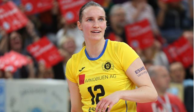 Ein Dank zum Abschied: Mehrere Spielerinnen verlassen den VCW Foto: Detlef Gottwald Ein Dank zum Abschied: Mehrere Spielerinnen verlassen den VCW - Foto: Detlef Gottwald