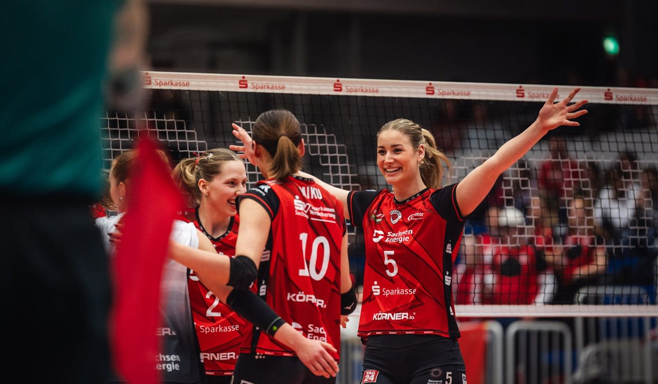 Waibl-Team erfüllt Pflichtaufgabe - Foto:  Leo Ziems