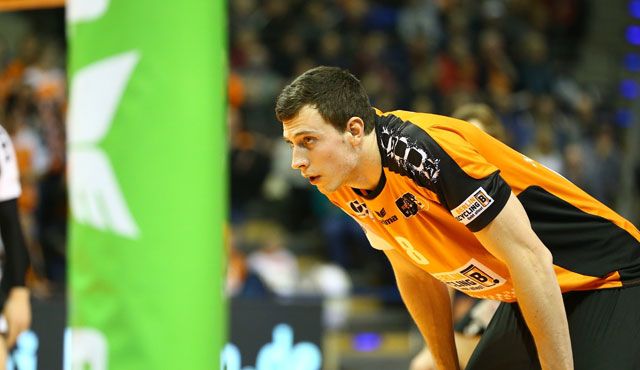 Olympisches Wiedersehen im Volleyballtempel - Foto: Eckhard Herfet