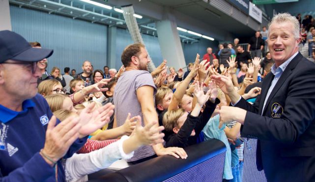 Das Duell der Nachbarn Foto: Günter Kram Das Duell der Nachbarn - Foto: Günter Kram