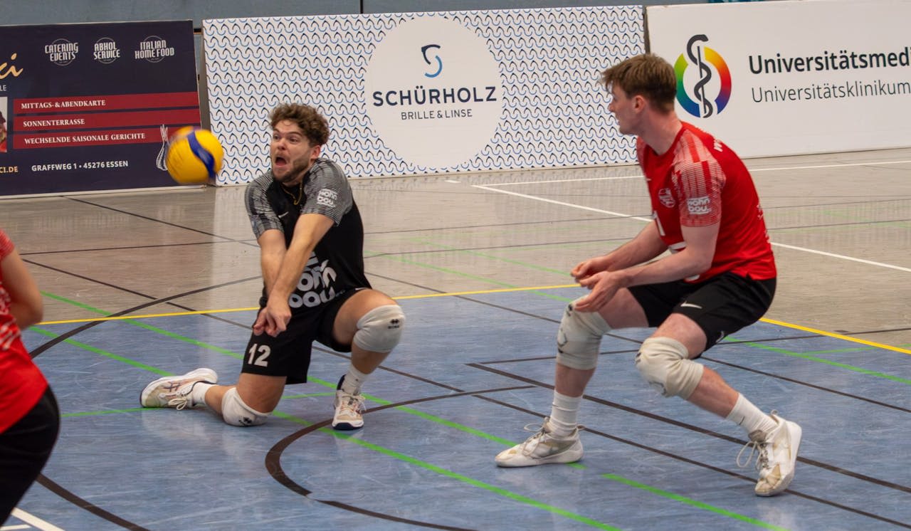 In Münster ersten Auswärtserfolg buchen - Foto:  Lukas Brockmann