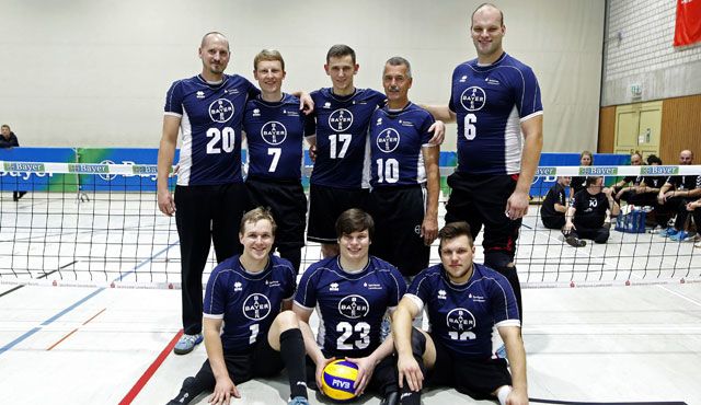 Bayer-Sitzvolleyballer erneut Deutscher Meister Foto: Mika Volkmann Bayer-Sitzvolleyballer erneut Deutscher Meister - Foto: Mika Volkmann