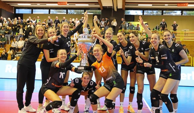 5. NetAachen-Cup in Hochstimmung - Foto:  Ladies in Black Aachen Ulli Mühlhoffl