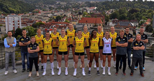 1. Spieltag: Suhler Wölfe empfangen Aachener Ladies Foto: Jürgen Scheere 1. Spieltag: Suhler Wölfe empfangen Aachener Ladies - Foto: Jürgen Scheere