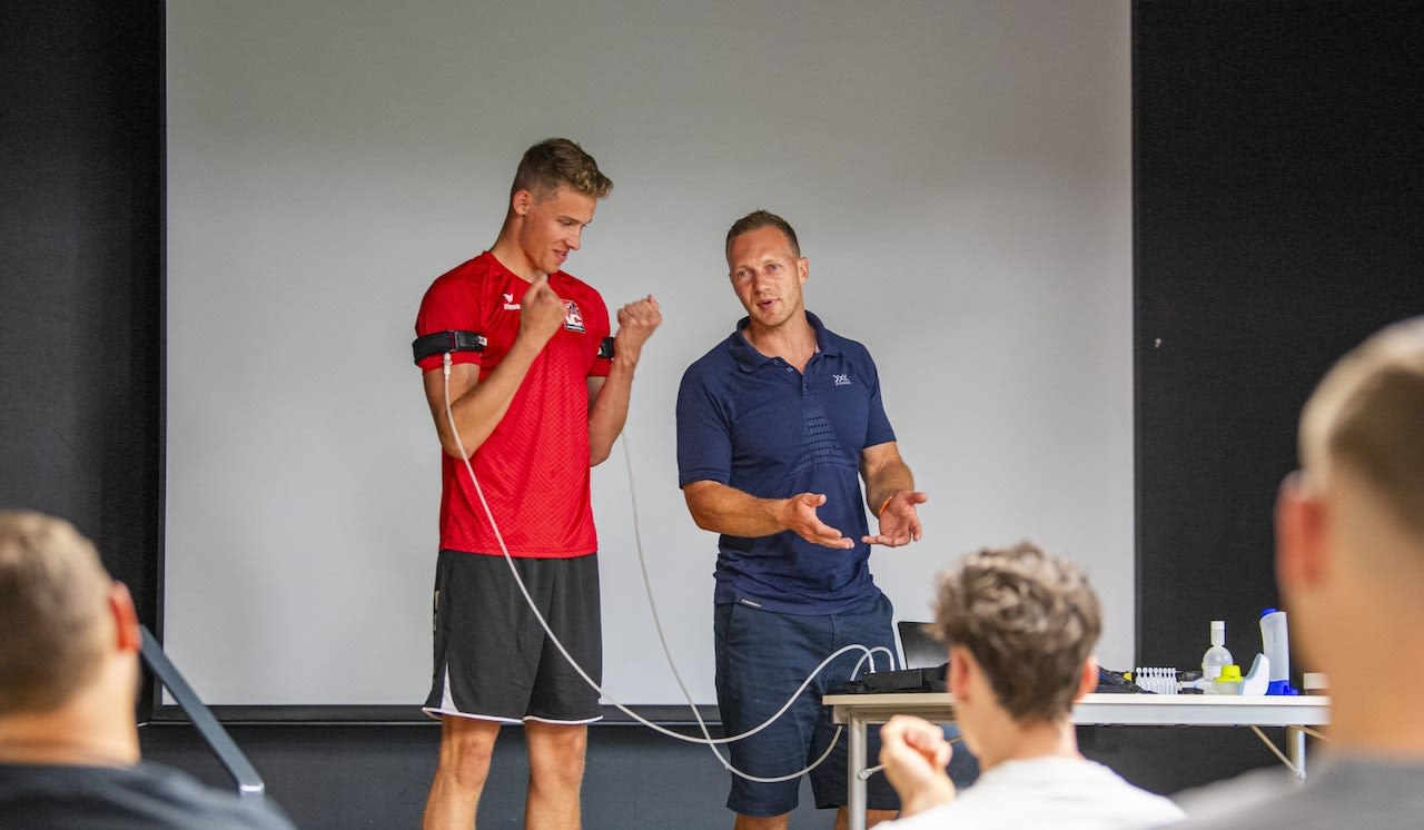 Unterstützung vom Olympiasieger - Foto:  Alexander Emmert | BOBTEAM FRIEDRICH