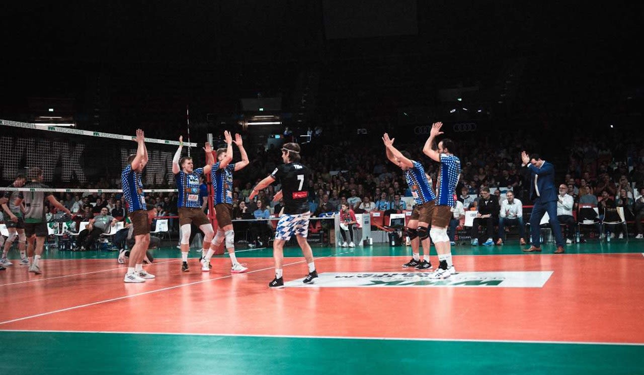 Derby Zeit im Dome Foto: WWK Volleys Derby Zeit im Dome - Foto: WWK Volleys
