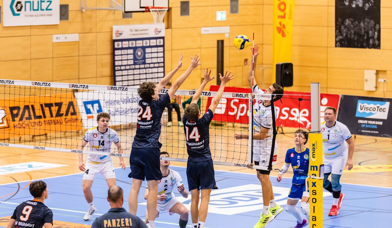 Hält Mühldorfs Serie auch gegen Schwaig? Foto: Fabian Bartsch Hält Mühldorfs Serie auch gegen Schwaig? - Foto: Fabian Bartsch