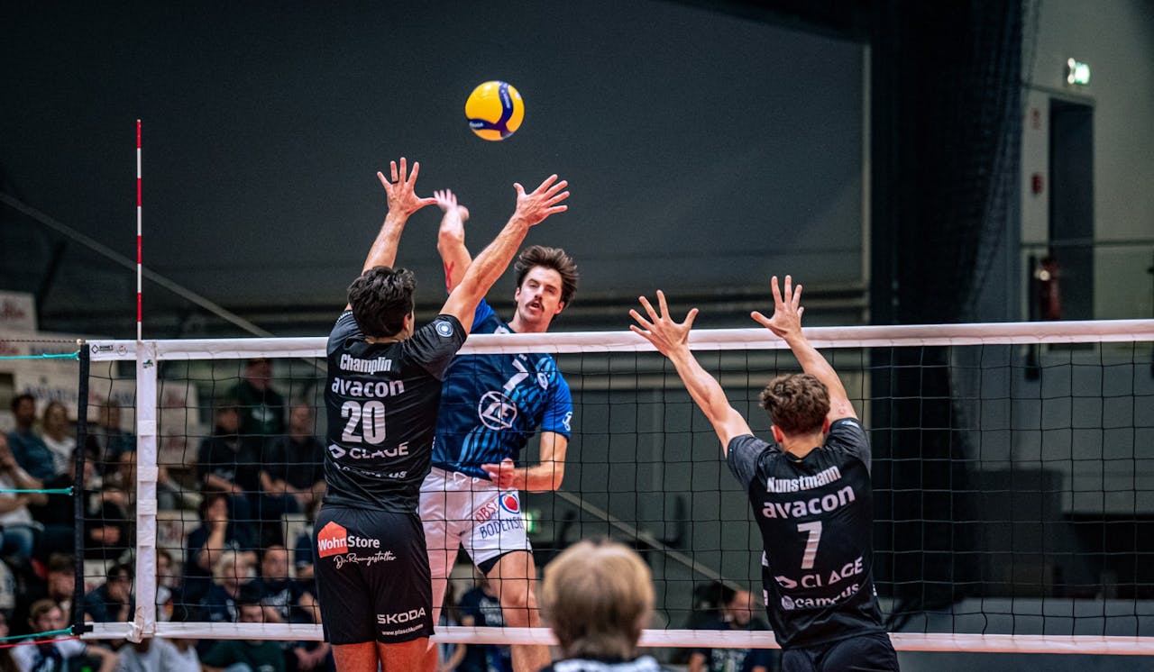 Langer Trip zum Spitzenspiel nach Lüneburg - Foto:  Elisabeth Kloth