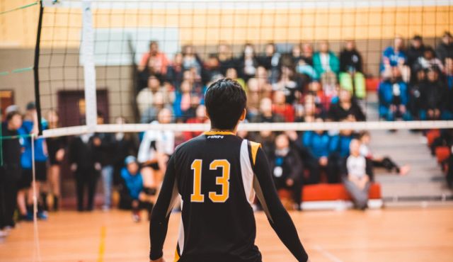 Saisonauftakt mit Spielerwechsel: Volleyballer bereit für eine neue Saison Foto: unsplash Saisonauftakt mit Spielerwechsel: Volleyballer bereit für eine neue Saison - Foto: unsplash