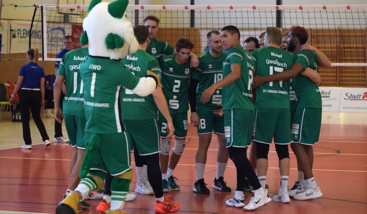 Wolfsrudel empfängt amtierenden Meister Foto: Kerem Saltuk Wolfsrudel empfängt amtierenden Meister - Foto: Kerem Saltuk