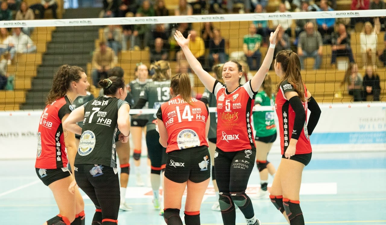 Erstes Heimspiel für den SV Lohhof - Foto:  Patrick Schrepf