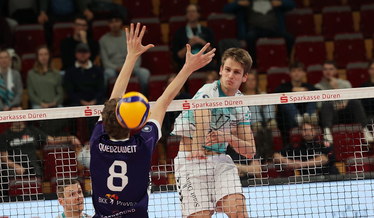 Düren: Gestrauchelt, aber nicht gefallen - Foto:  powervolleys