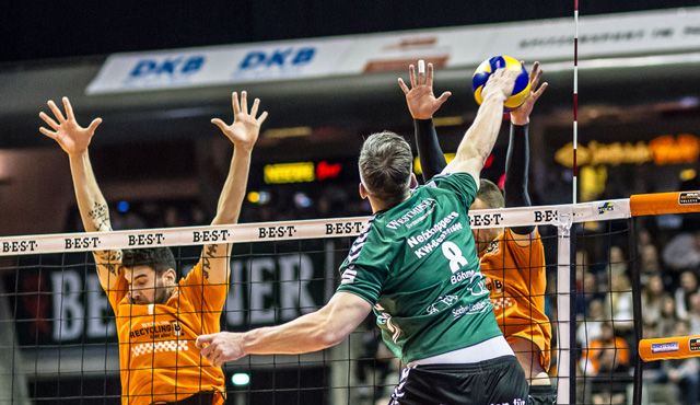Nach dem Derby wieder Abstiegskampf Foto: Gerold Rebsch Nach dem Derby wieder Abstiegskampf - Foto: Gerold Rebsch