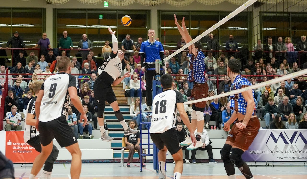 FC 09 empfängt orderbase Volleys zum Derby Foto: Hinnerk Schröer FC 09 empfängt orderbase Volleys zum Derby - Foto: Hinnerk Schröer
