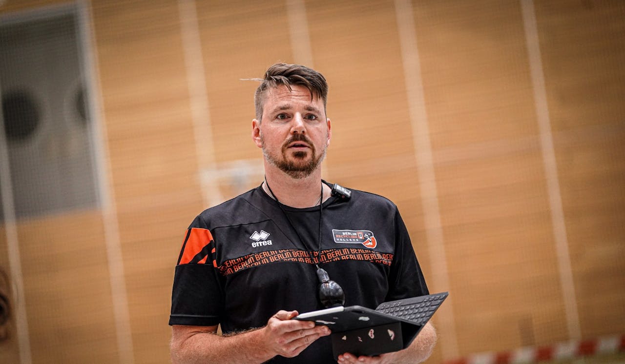 Markus Steuerwald in bekannter Rolle - Foto:  Niklas Köppen