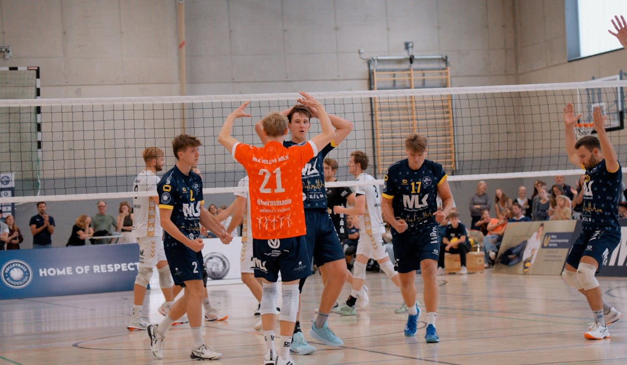 Starker Aufsteiger zu Gast in Köln - Foto:  Lennart Bevers