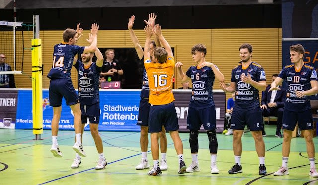 Keine Chance gegen Rottenburgs Block - Foto:  Fabian Bartsch