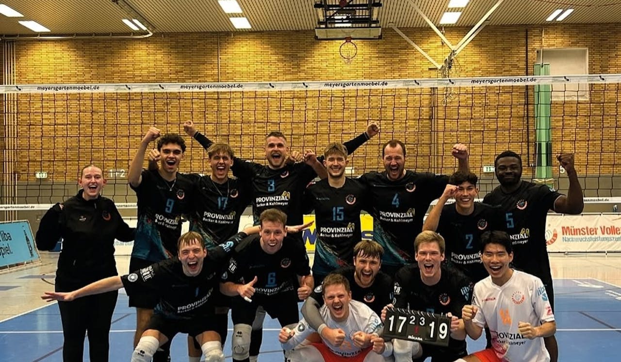 Erster Heimsieg gleich ein Derbysieg - Foto: Jörg Papke