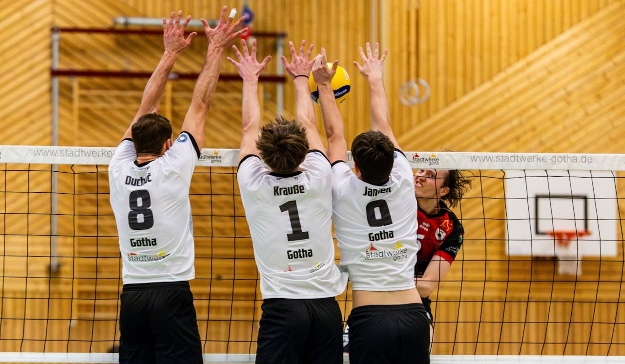 Pokal-Achtelfinale als Belohnung - Foto:  Christian Heilwagen