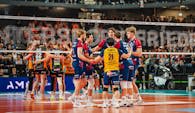 Alles bereit für einen furiosen Schlagabtausch: Volle Ränge und zwei motivierte Teams. (Lizenz: kostenfreies Nutzungsrecht für redaktionelle Zwecke mit Urheberangabe) Foto:  SVG/Höfel